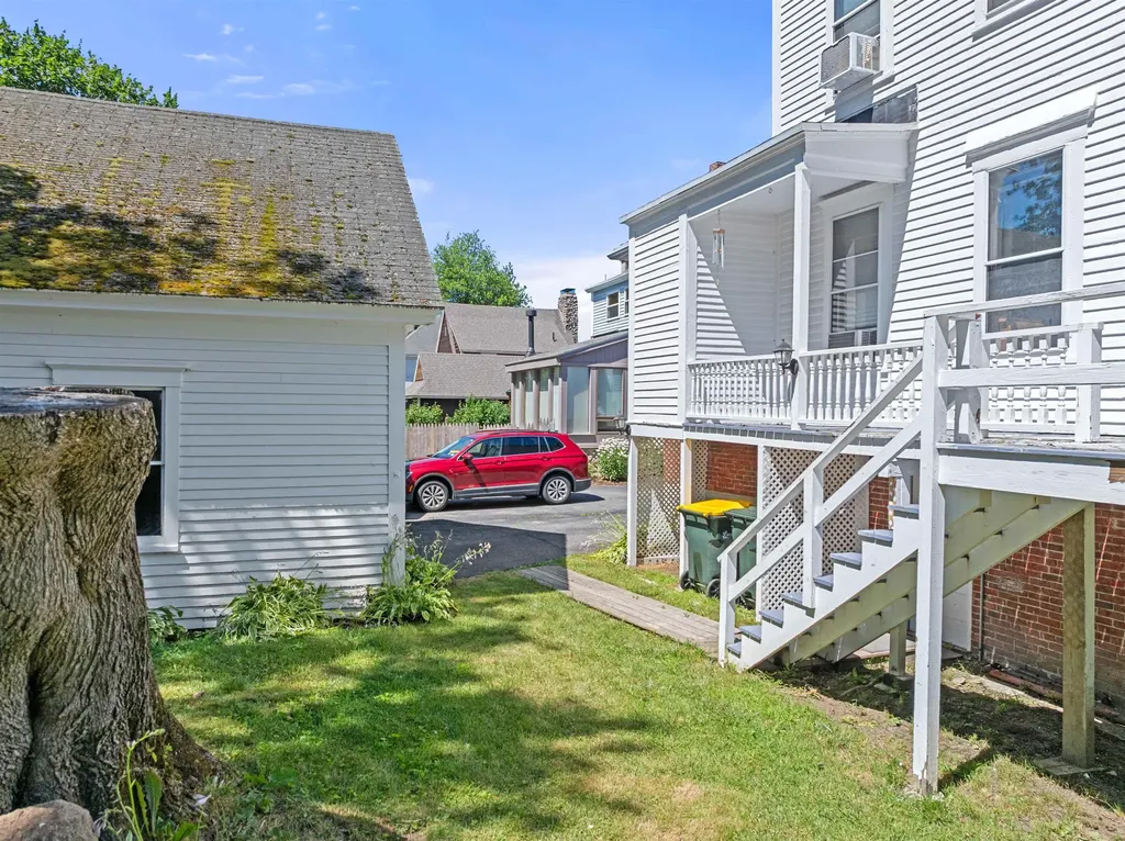 62 Whipple Avenue Laconia NH 03246
