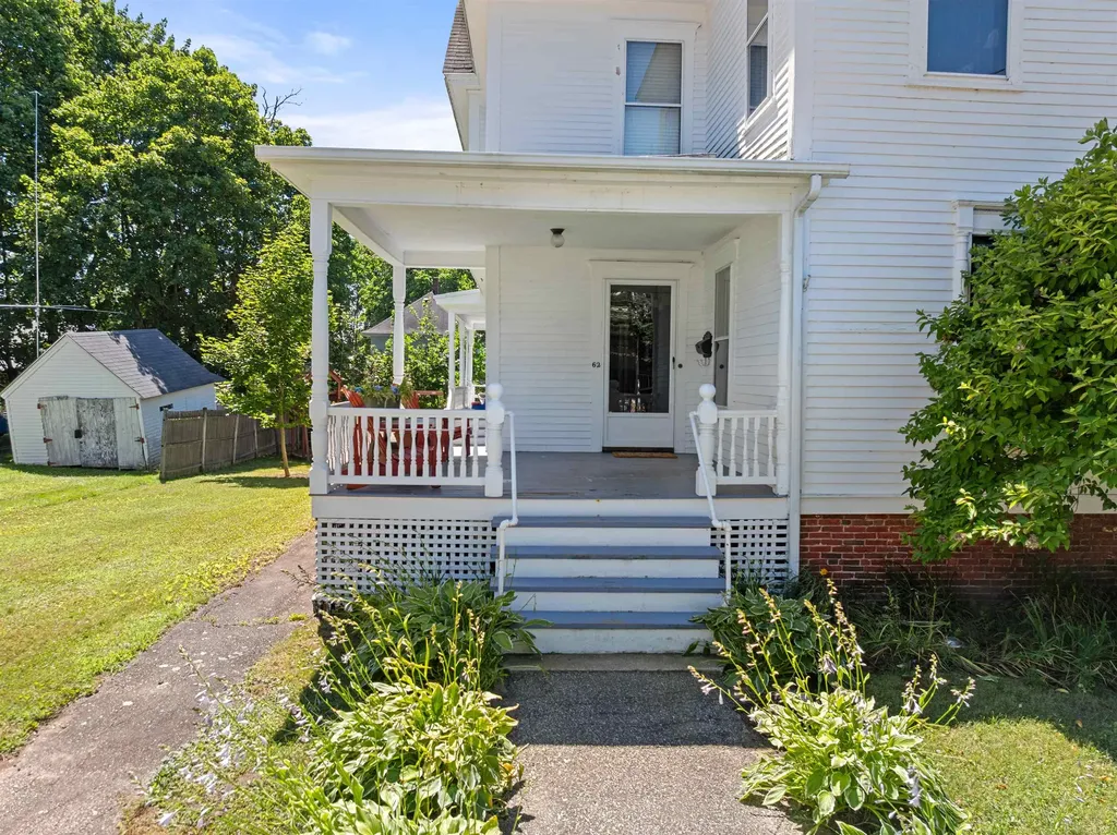 62 Whipple Avenue Laconia NH 03246