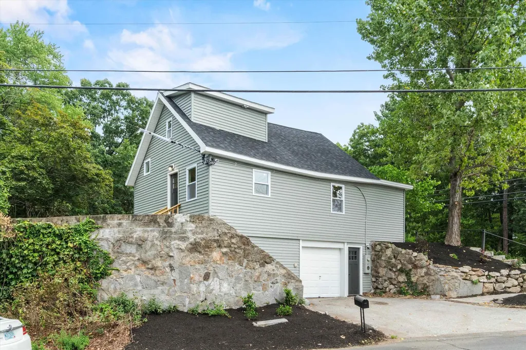 954 Goffstown Road Manchester NH 03102