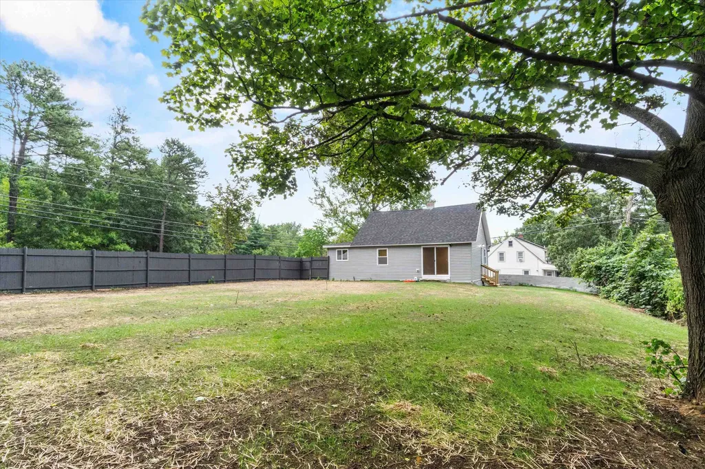 954 Goffstown Road Manchester NH 03102