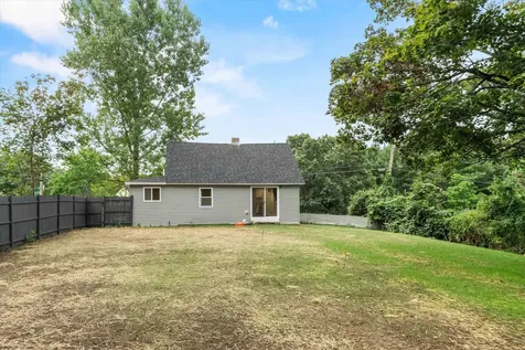 954 Goffstown Road Manchester NH 03102