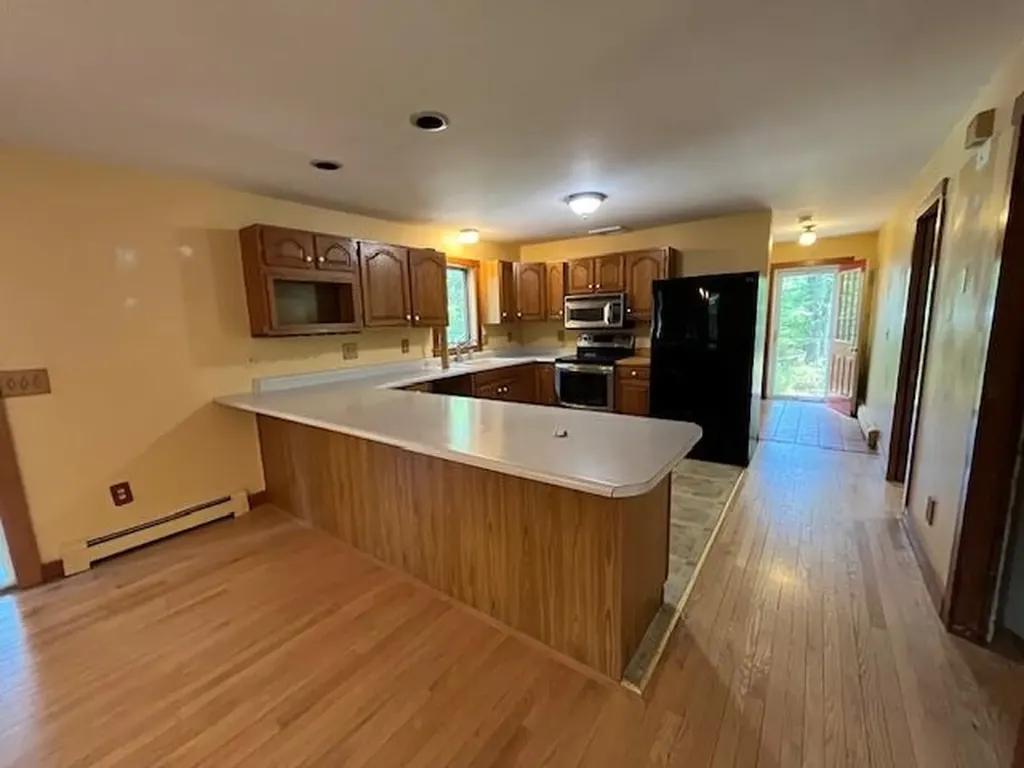 85 Checkerberry Lane Henniker NH 03242