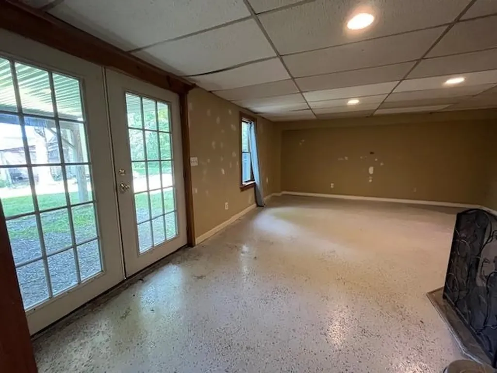 85 Checkerberry Lane Henniker NH 03242