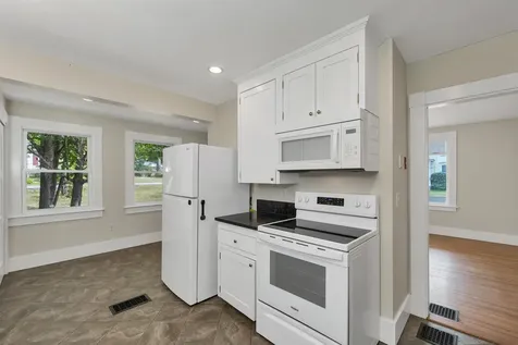 50 Stark Street Laconia NH 03246