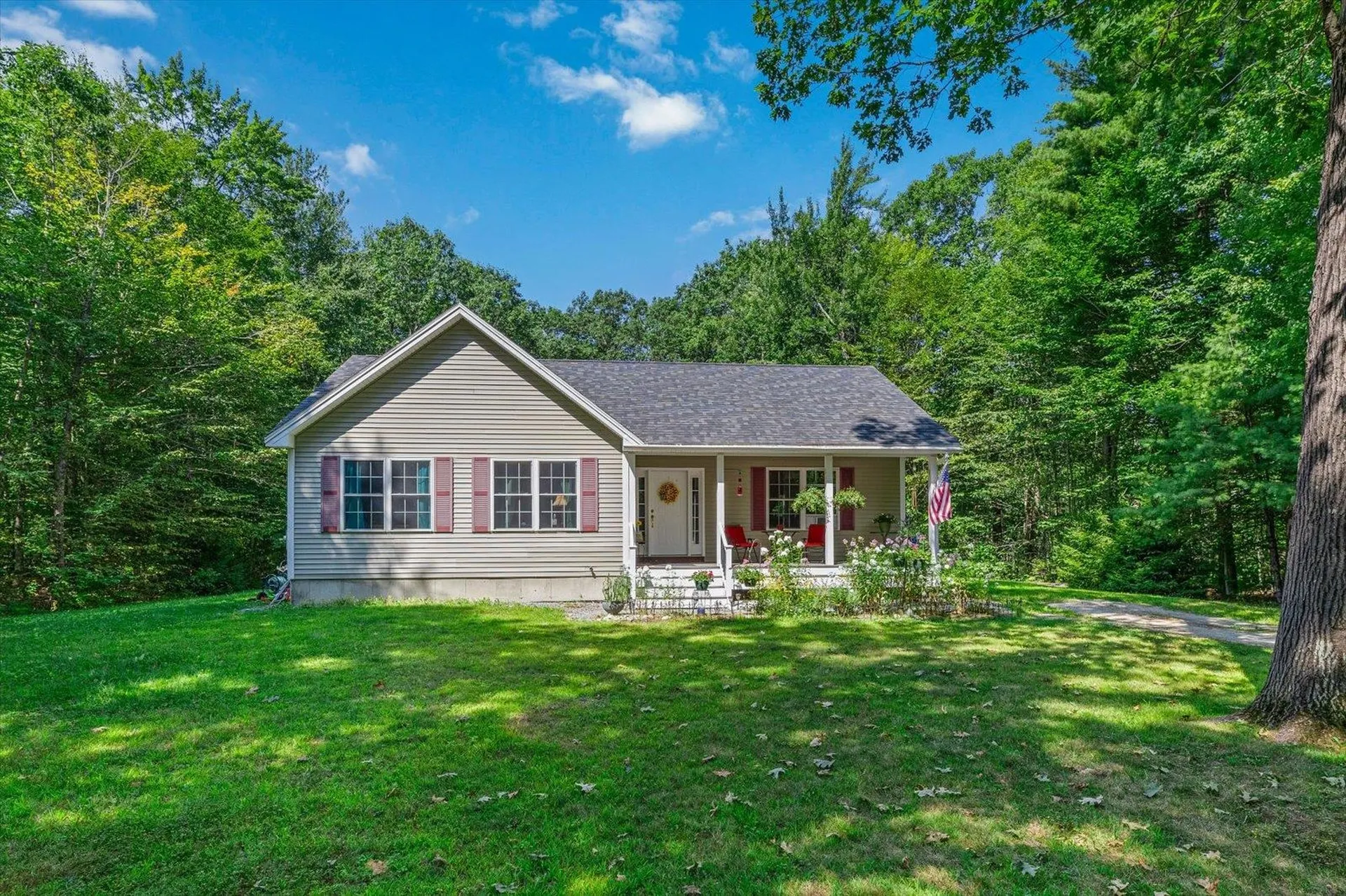 5 Pinehurst Drive Bennington NH 03442
