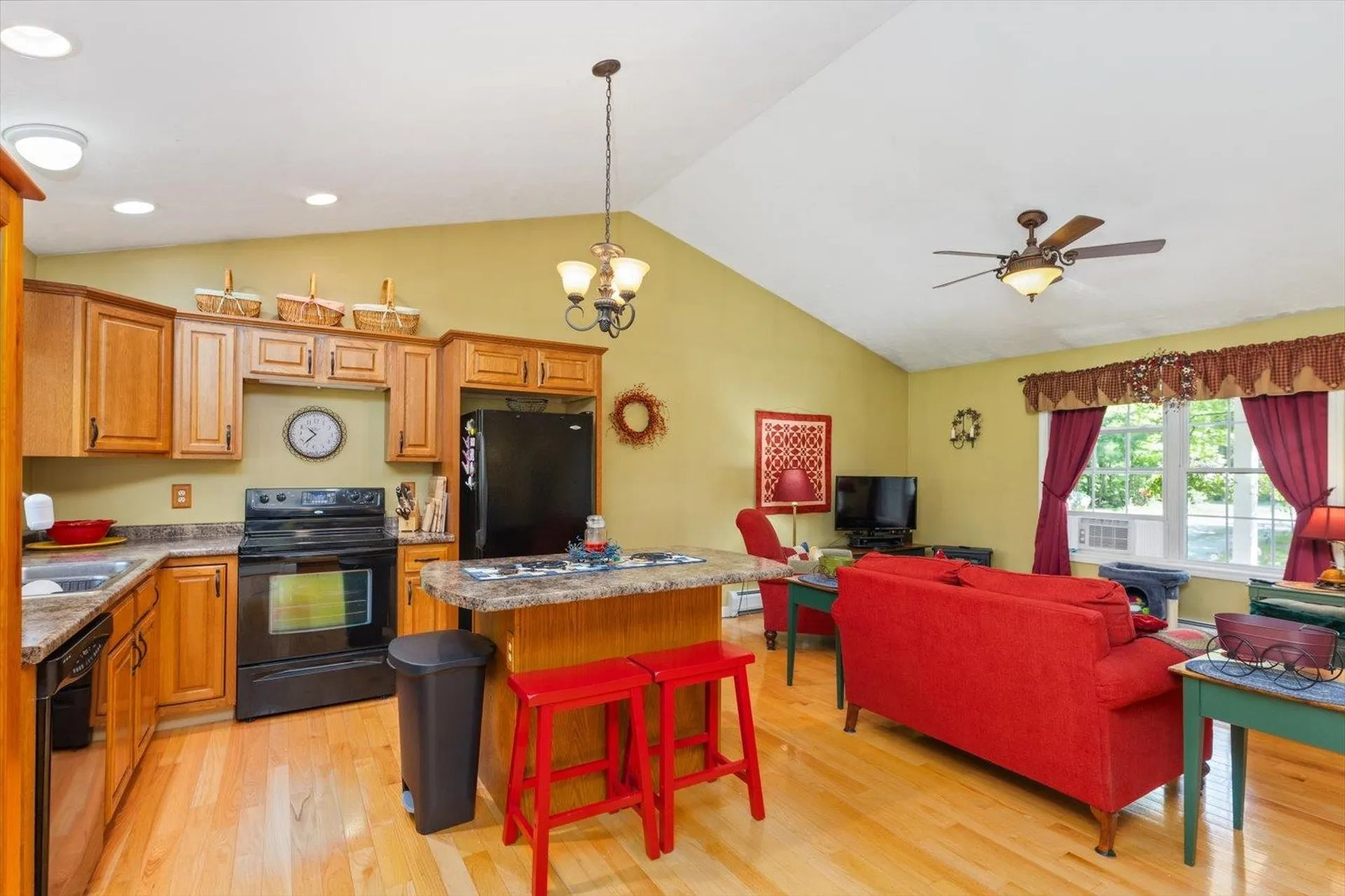 5 Pinehurst Drive Bennington NH 03442