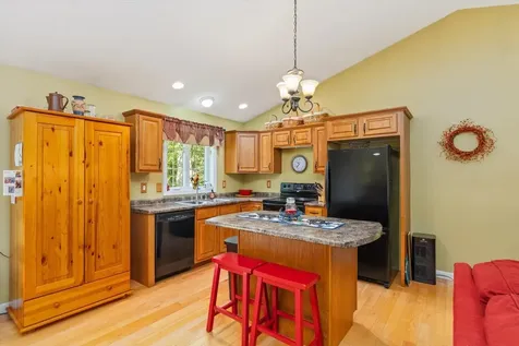 5 Pinehurst Drive Bennington NH 03442