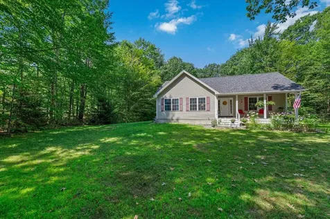 5 Pinehurst Drive Bennington NH 03442