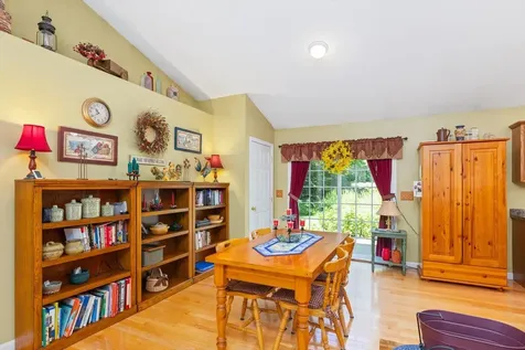 5 Pinehurst Drive Bennington NH 03442