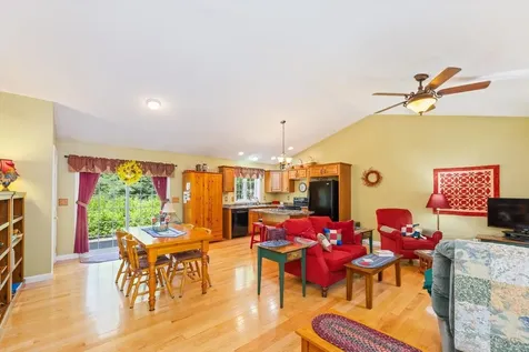 5 Pinehurst Drive Bennington NH 03442