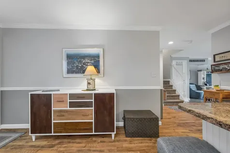 68 Railroad Avenue Wolfeboro NH 03894-0771