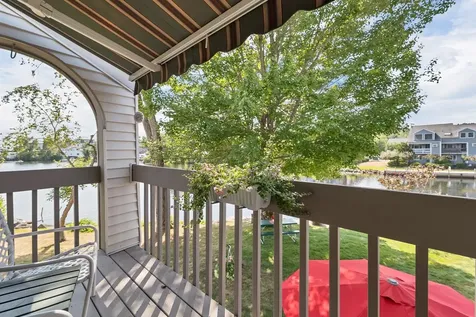 68 Railroad Avenue Wolfeboro NH 03894-0771