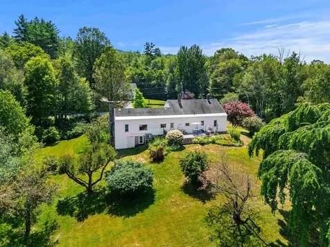 427 Old Bristol Road New Hampton NH 03256