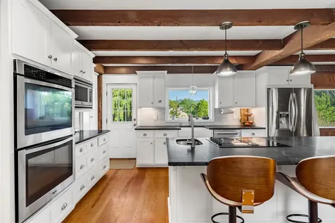 427 Old Bristol Road New Hampton NH 03256