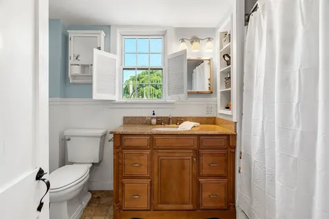 427 Old Bristol Road New Hampton NH 03256