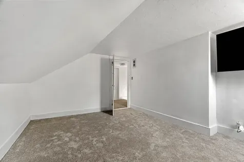 427 Old Bristol Road New Hampton NH 03256