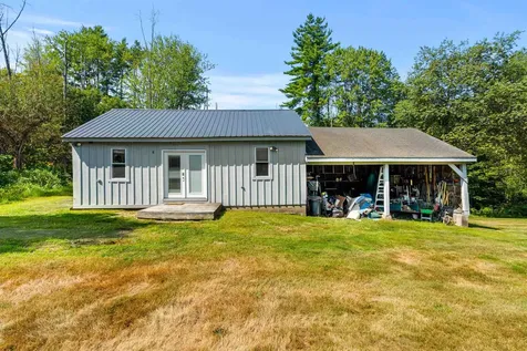 427 Old Bristol Road New Hampton NH 03256