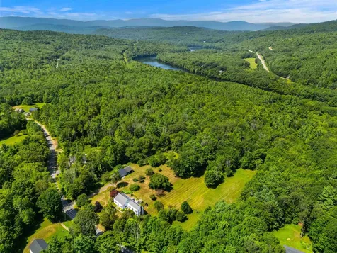 427 Old Bristol Road New Hampton NH 03256