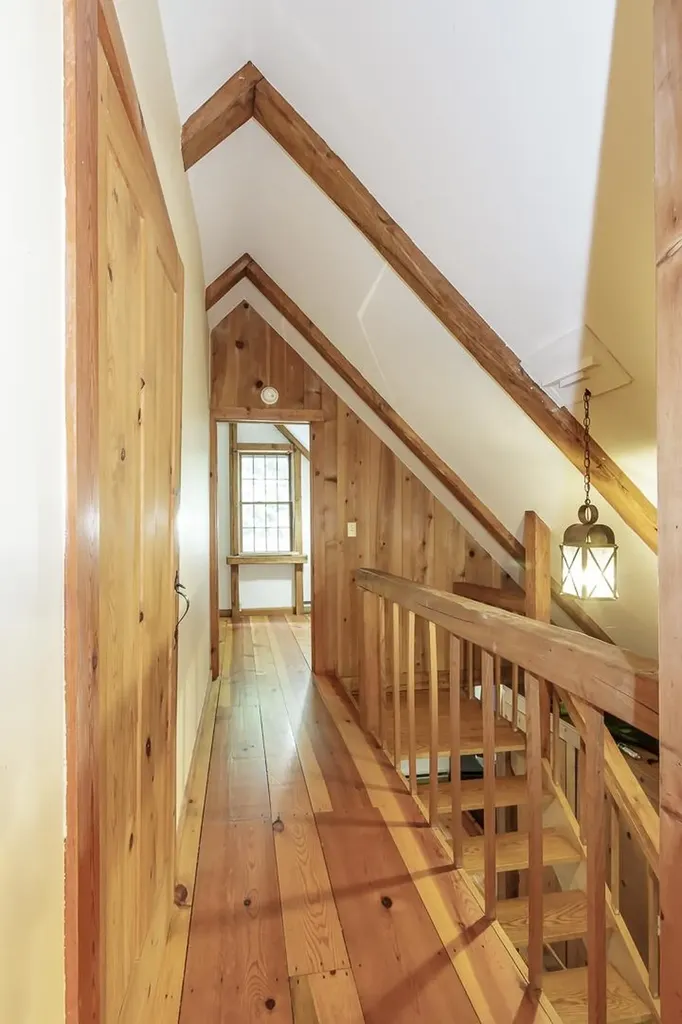 15 Bogie Place Grantham NH 03753