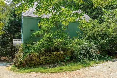 15 Bogie Place Grantham NH 03753