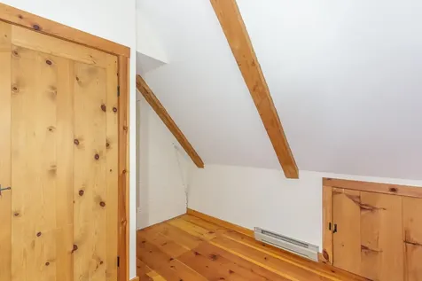 15 Bogie Place Grantham NH 03753