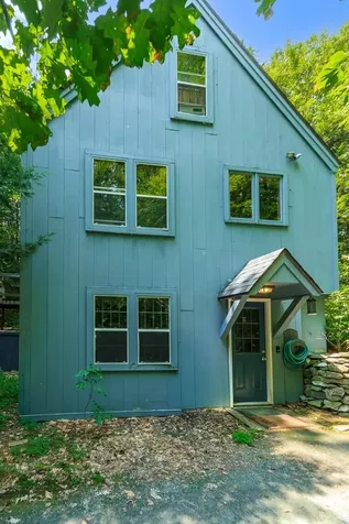 15 Bogie Place Grantham NH 03753