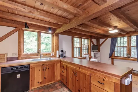 15 Bogie Place Grantham NH 03753