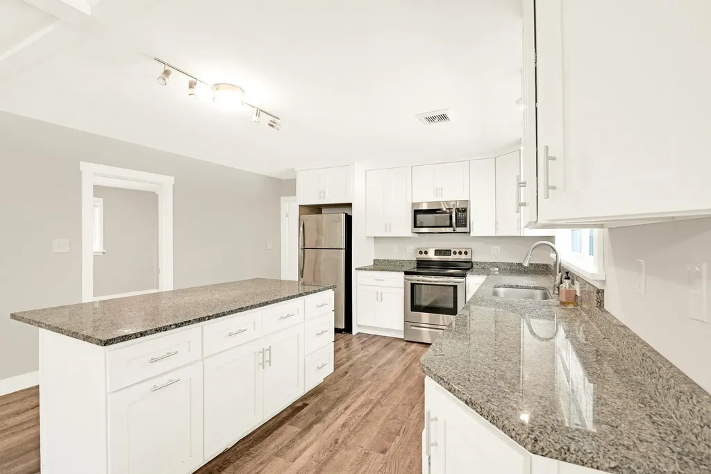 337 Old Garrison Road Dover NH 03820