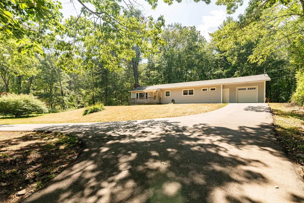 337 Old Garrison Road Dover NH 03820