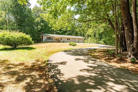 337 Old Garrison Road Dover NH 03820