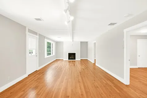 337 Old Garrison Road Dover NH 03820