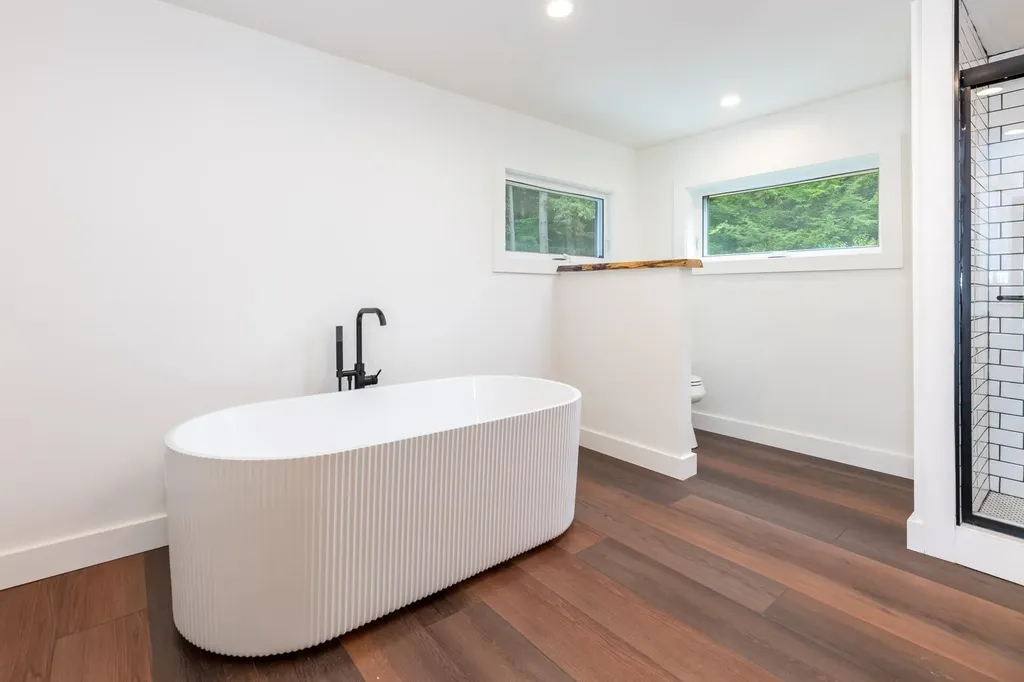 427 Weirs Boulevard Laconia NH 03246