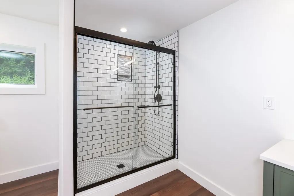 427 Weirs Boulevard Laconia NH 03246