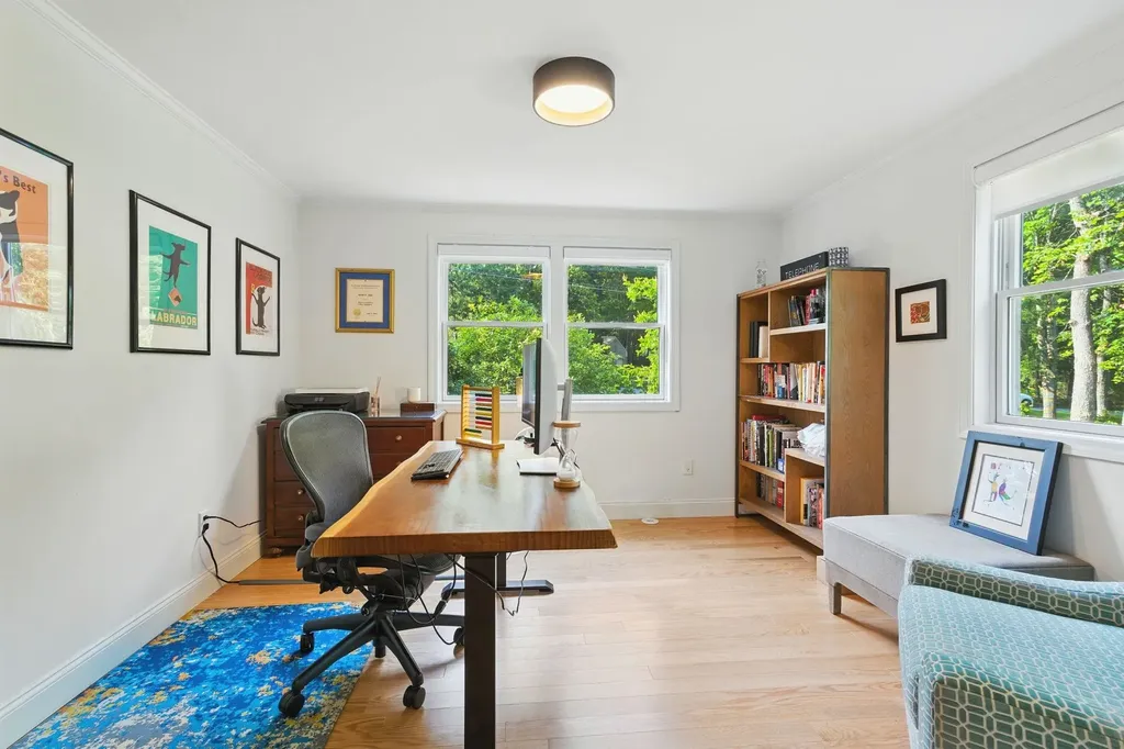 9 Dattillo Road Derry NH 03038