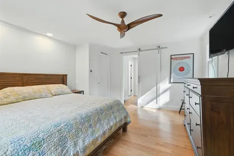 9 Dattillo Road Derry NH 03038