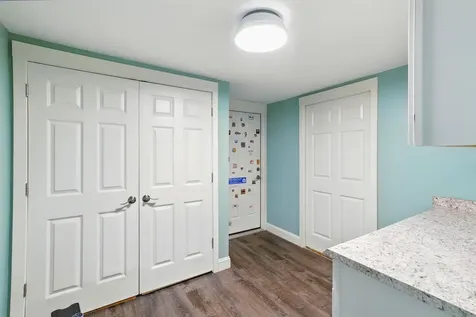 9 Dattillo Road Derry NH 03038