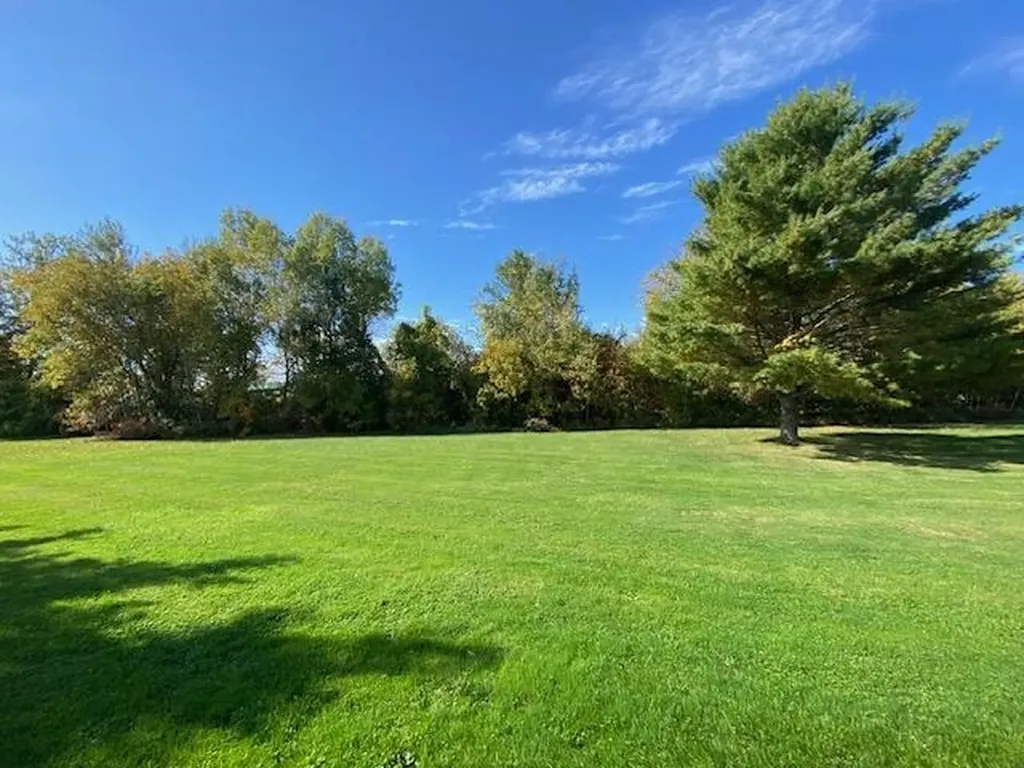 73 Saybrook Road Essex VT 05452