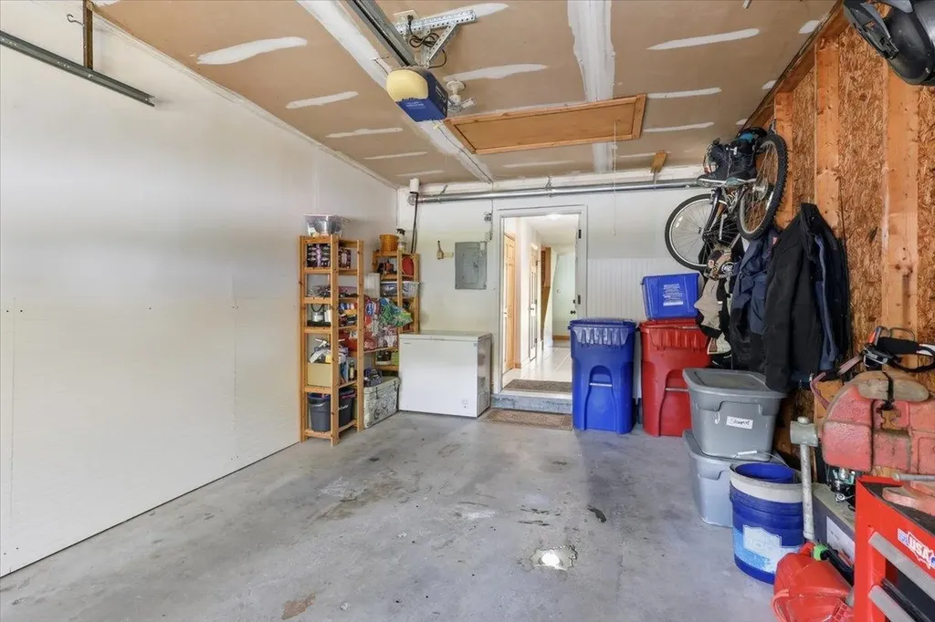 73 Saybrook Road Essex VT 05452