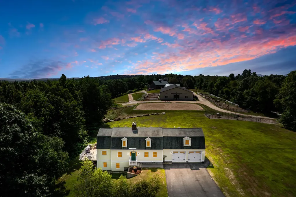 186 Kimball Pond Road Dunbarton NH 03046