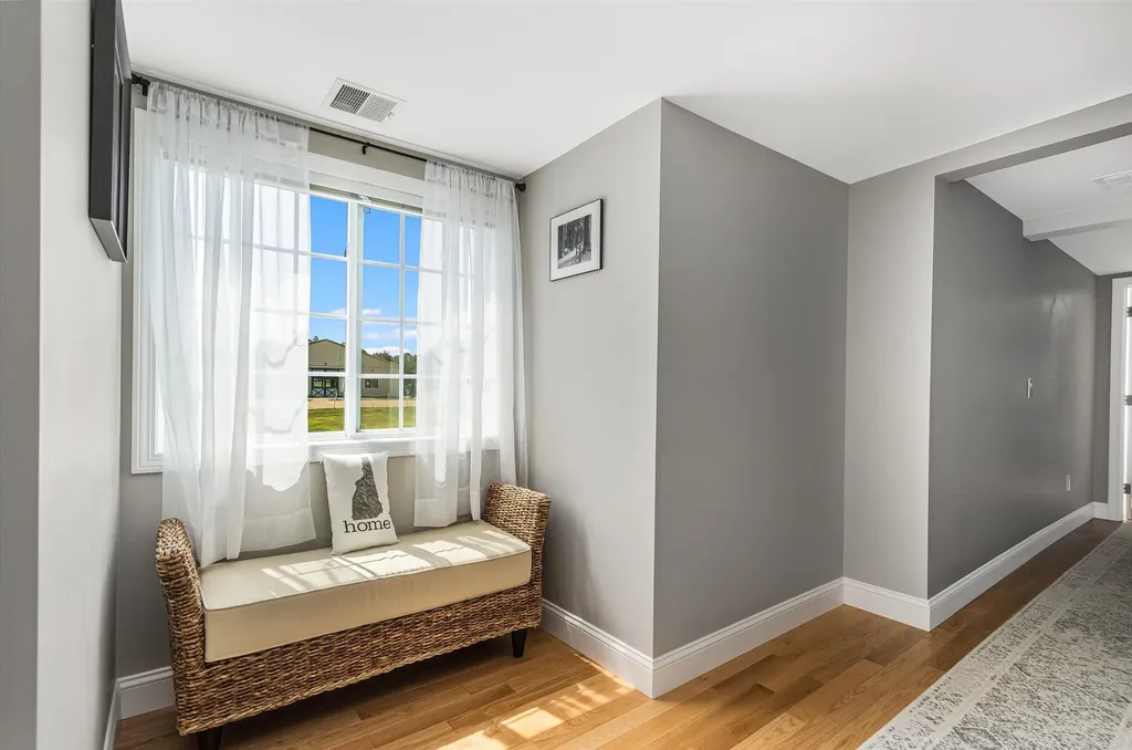 186 Kimball Pond Road Dunbarton NH 03046