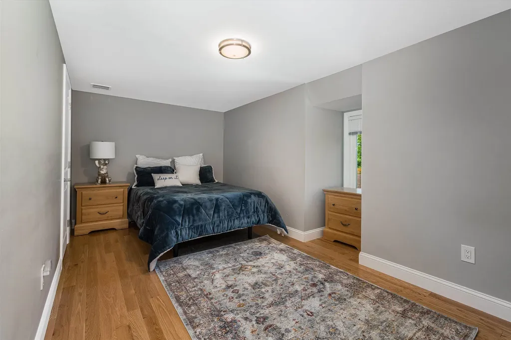 186 Kimball Pond Road Dunbarton NH 03046