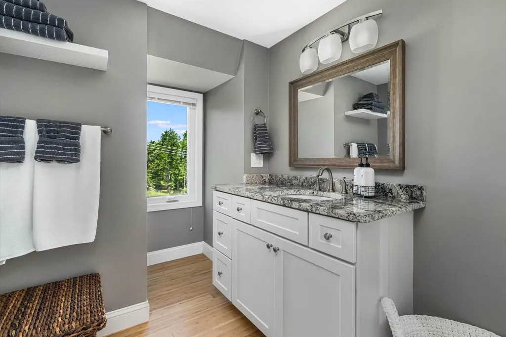 186 Kimball Pond Road Dunbarton NH 03046