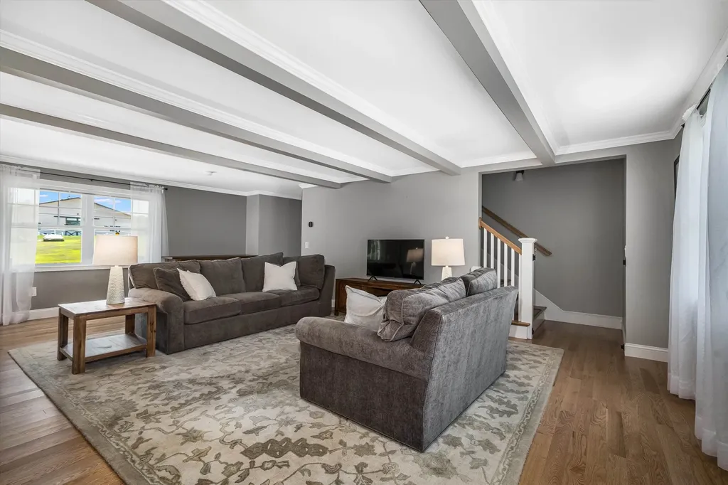 186 Kimball Pond Road Dunbarton NH 03046