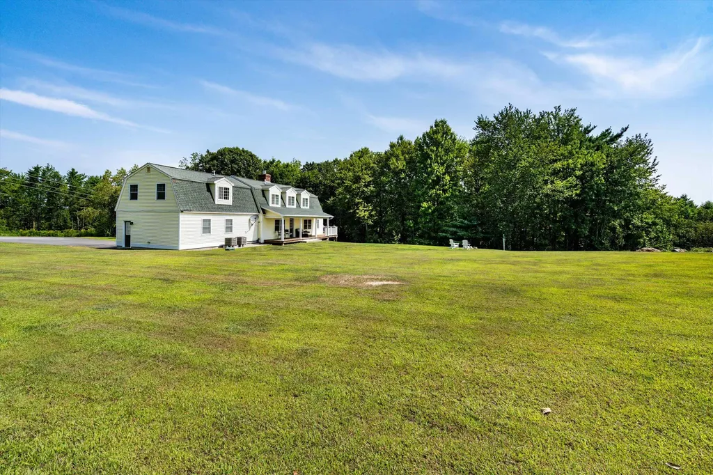 186 Kimball Pond Road Dunbarton NH 03046