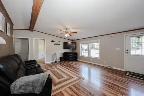 48 Stacey Drive Hopkinton NH 03229