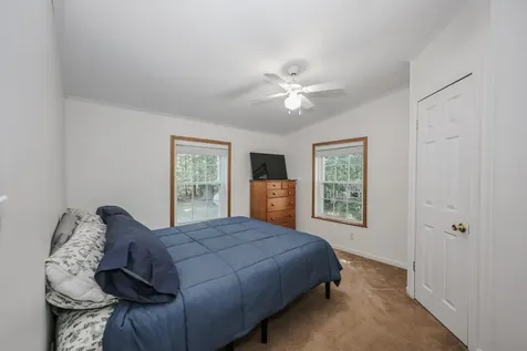 48 Stacey Drive Hopkinton NH 03229