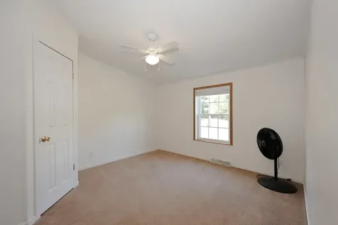 48 Stacey Drive Hopkinton NH 03229