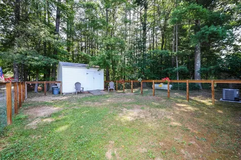 48 Stacey Drive Hopkinton NH 03229
