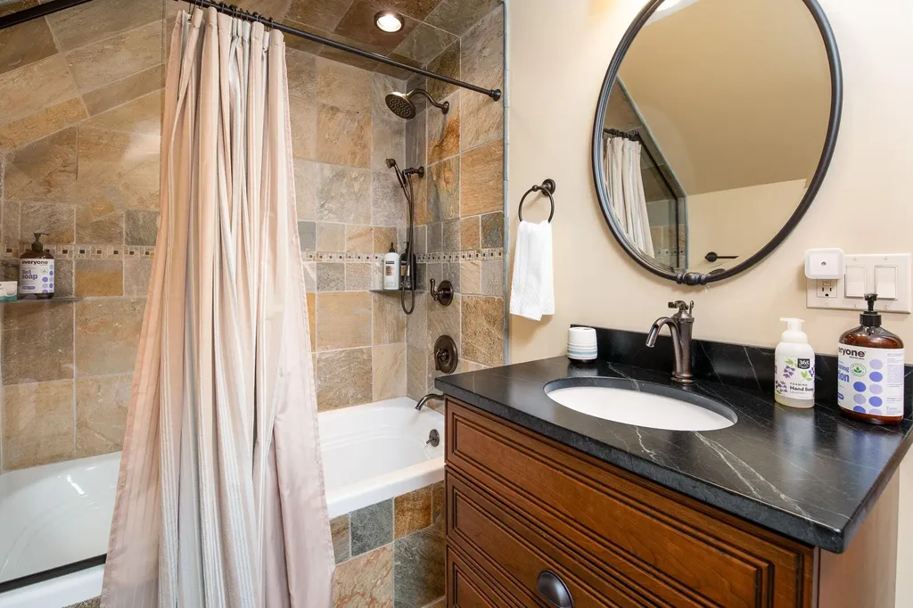 681 South Hill Road Pittsfield VT 05762