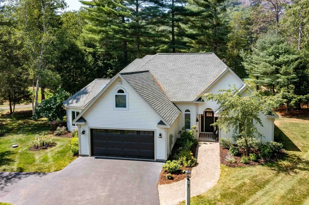 7 Fairway Drive Hales Location NH 03860